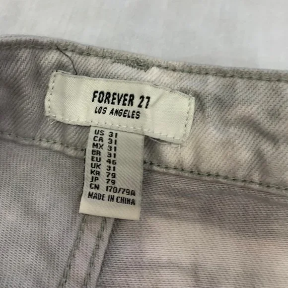 🌼 FOREVER 21 LOS ANGELES WOMENS DISTRESSED JEANS SHORTS SIZE 31 🌼 - Picture 4 of 7